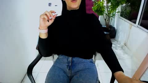 scarlet online show from 09-25-25, 12:53