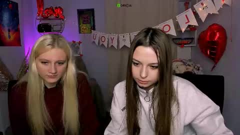 Snapshot of scarlett_silence_ chatting on 02-09-26, 02:54 Scarlett online show from 02-09-26, 02:54