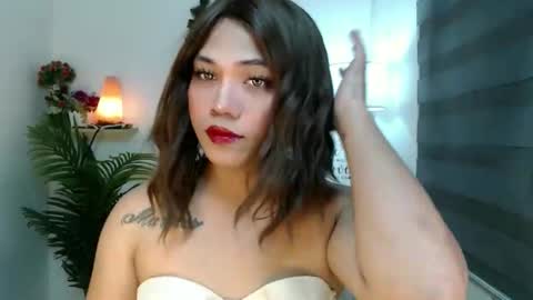    online show from 10-22-25, 10:48