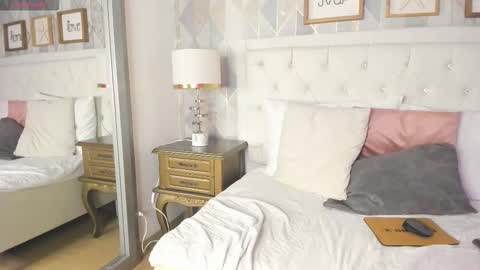 Snapshot of scarlett_thompson_7 chatting on 10-16-25, 03:51 scarlett thompson 7 online show from 10-16-25, 03:51