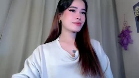 YOUR GIRLFRIEND online show from 10-27-25, 11:47