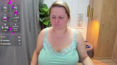 Snapshot of scarlettsoft chatting on 12-03-24, 08:27 Scarlett online show from 12-03-24, 08:27