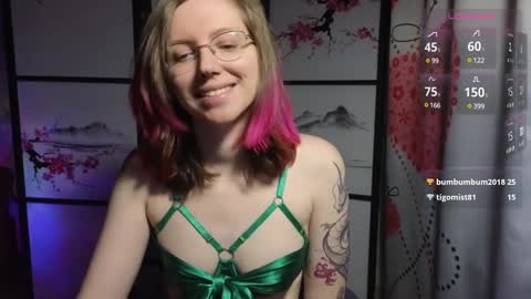 Snapshot of scarlettsrose chatting on 01-30-25, 04:34 Scarlett online show from 01-30-25, 04:34