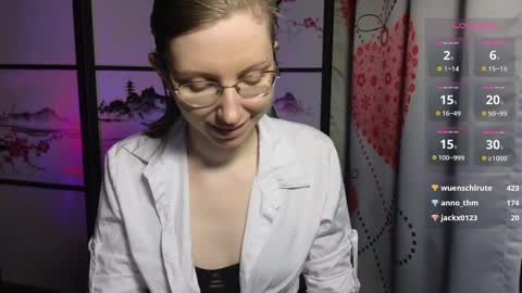 Snapshot of scarlettsrose chatting on 03-02-25, 08:18 Scarlett online show from 03-02-25, 08:18