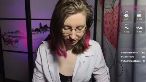 Snapshot of scarlettsrose chatting on 03-02-25, 11:20 Scarlett online show from 03-02-25, 11:20
