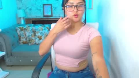 Snapshot of scarlleth_1 chatting on 02-03-25, 06:17 scarllet online show from 02-03-25, 06:17