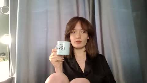 Elsa online show from 11-22-25, 11:53