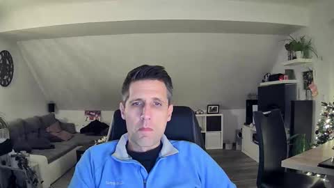 Dildomen online show from 12-18-25, 07:31