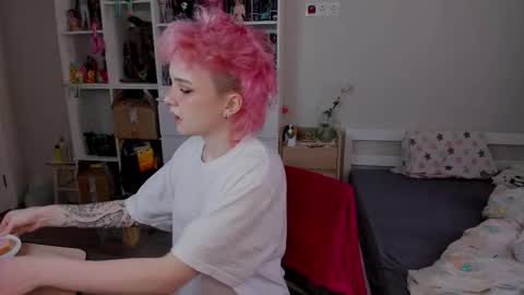 Rina online show from 12-14-25, 07:14