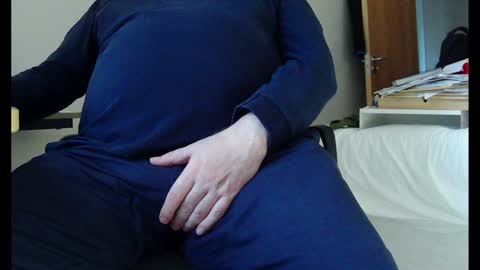 Mick online show from 12-18-24, 01:23