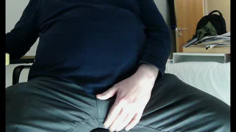 Mick online show from 01-13-25, 08:37