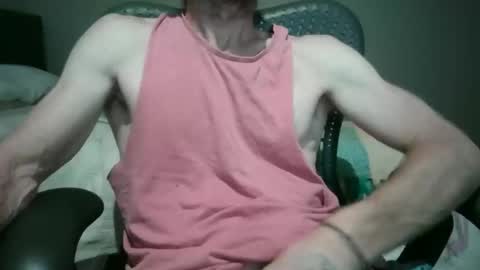 Snapshot of sclad83 chatting on 01-15-26, 12:32 sclad83 online show from 01-15-26, 12:32