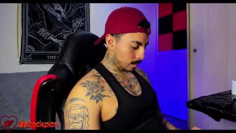 Alejandro help me to reach 200 thumps up online show from 01-07-26, 06:27