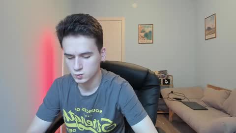 Thomas brunette and Alex blond online show from 01-30-25, 08:43