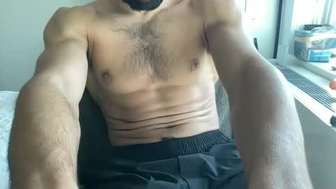 Snapshot of scootdub212 chatting on 02-26-25, 02:46 scootdub212 online show from 02-26-25, 02:46