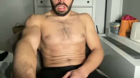 Snapshot of scootdub212 chatting on 03-03-25, 05:31 scootdub212 online show from 03-03-25, 05:31