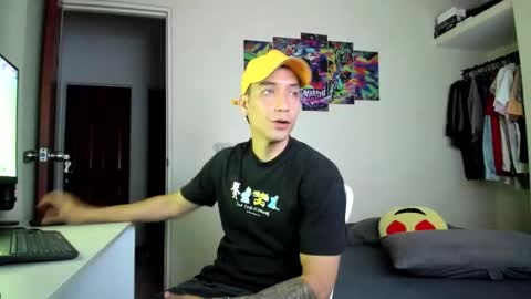 Daniel martinez - Independent model online show from 10-20-25, 11:05