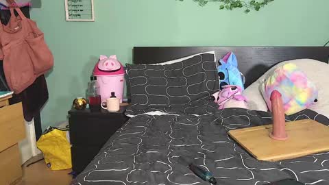 Snapshot of scottish_twink01 chatting on 01-24-25, 09:26 danny online show from 01-24-25, 09:26