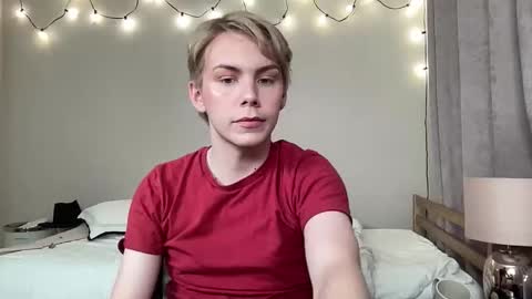 Snapshot of scottish_twink01 chatting on 09-16-25, 09:05 danny online show from 09-16-25, 09:05