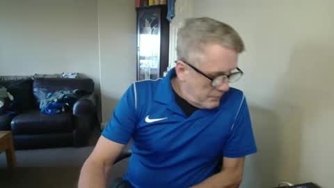 James online show from 10-25-25, 08:33