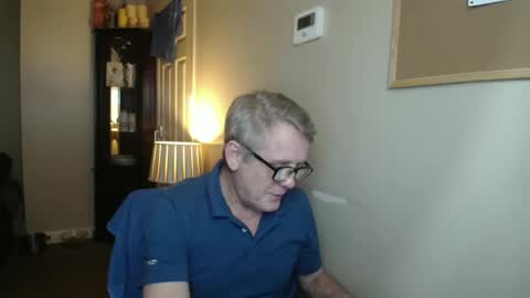 Snapshot of scottsman214 chatting on 12-18-25, 10:27 James online show from 12-18-25, 10:27