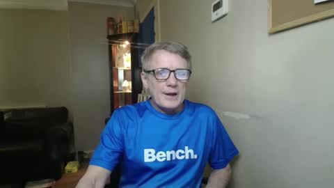 Snapshot of scottsman214 chatting on 02-11-26, 07:08 James online show from 02-11-26, 07:08