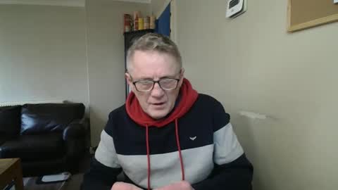 Snapshot of scottsman214 chatting on 02-14-26, 03:09 James online show from 02-14-26, 03:09