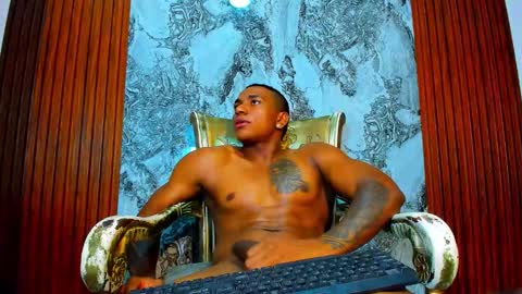 Scott online show from 11-08-25, 02:23