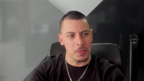 Ricardo online show from 02-03-26, 03:28