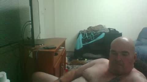 Snapshot of scottyj2007 chatting on 12-10-24, 06:54 scottyj2007 online show from 12-10-24, 06:54