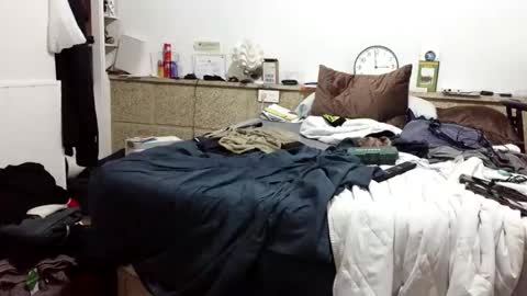 scubi007 online show from 12-23-25, 01:58