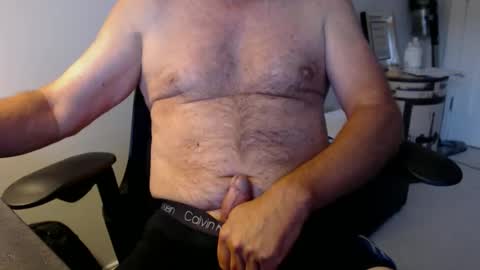 sdodgerxx online show from 10-20-25, 03:23