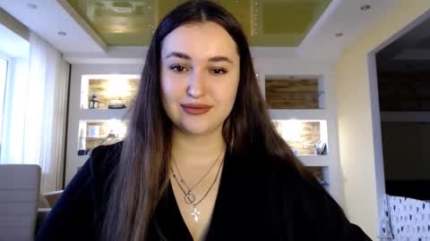 Elizabeth  online show from 12-23-24, 09:16