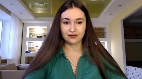 Elizabeth  online show from 12-31-24, 08:37