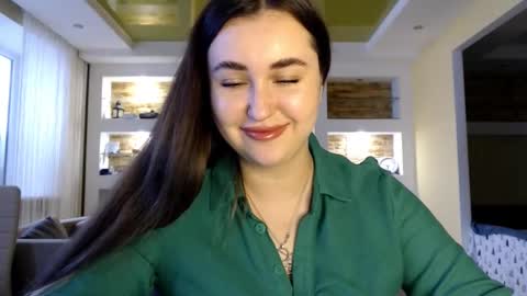 Elizabeth  online show from 01-24-25, 11:48