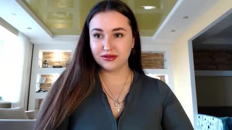 Elizabeth  online show from 03-04-25, 10:57