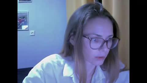 SEA Dream online show from 10-28-25, 03:10