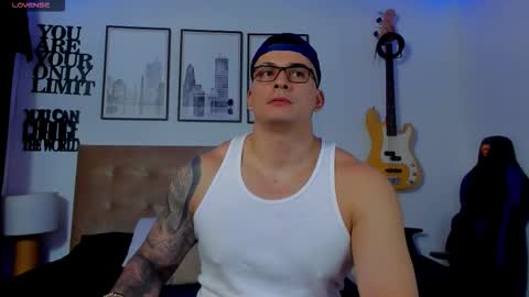 Sean Carrera online show from 12-18-25, 03:23