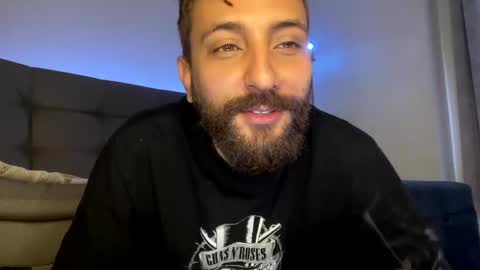 Sean pablo Sanz online show from 10-25-25, 04:13