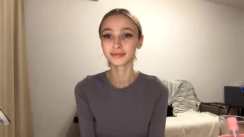 Snapshot of seasonhamiss chatting on 03-01-26, 08:44 Kate online show from 03-01-26, 08:44