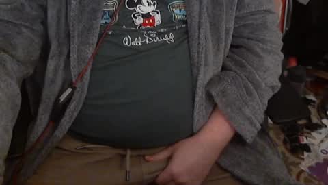 Snapshot of seathrough chatting on 11-07-25, 11:16 Falco J online show from 11-07-25, 11:16