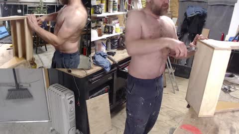 Seattlemanwhore online show from 12-21-24, 03:42