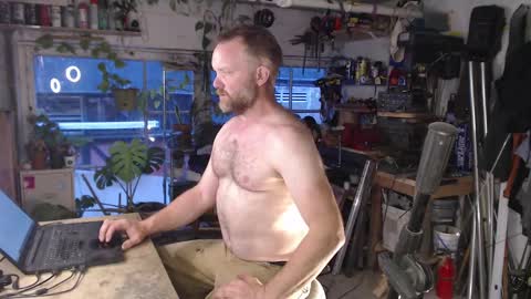 Seattlemanwhore online show from 09-23-25, 02:20