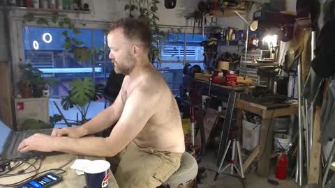 Seattlemanwhore online show from 09-24-25, 02:20