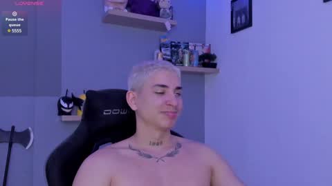 Snapshot of sebas__23 chatting on 01-22-25, 11:10 Sebastin online show from 01-22-25, 11:10