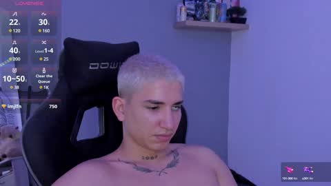 Snapshot of sebas__23 chatting on 01-23-25, 02:12 Sebastin online show from 01-23-25, 02:12