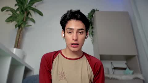 sebastian online show from 01-05-25, 02:49