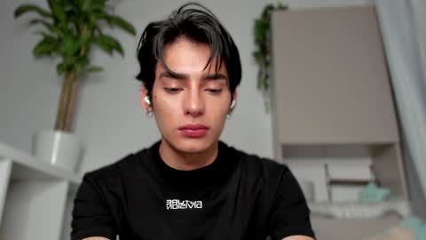 sebastian online show from 01-30-25, 07:39