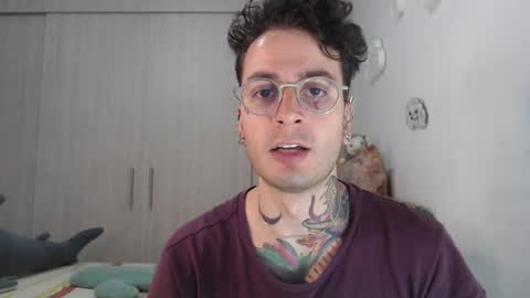 Snapshot of sebasbigdick_ chatting on 12-22-24, 03:00 spityio instagram online show from 12-22-24, 03:00