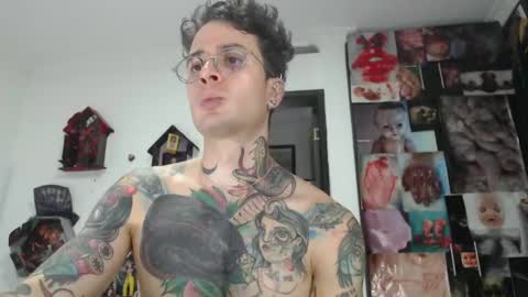 Snapshot of sebasbigdick_ chatting on 03-01-25, 07:30 spityio instagram online show from 03-01-25, 07:30